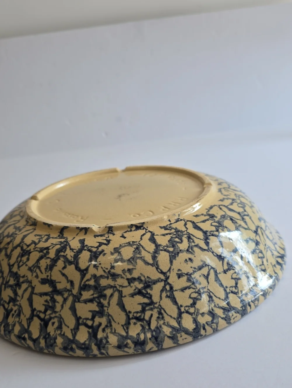Vintage Robinson Ransbottom Pottery RRP Roseville OH Blue Sponge Pasta Bowl 12